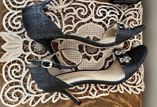 Ivanka Trump Gray Twill Rhinestone Embellished Leather Sole High Heels 9.5M - Picture 4 of 12
