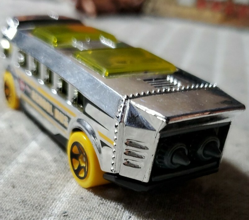 Picture 4 of 6