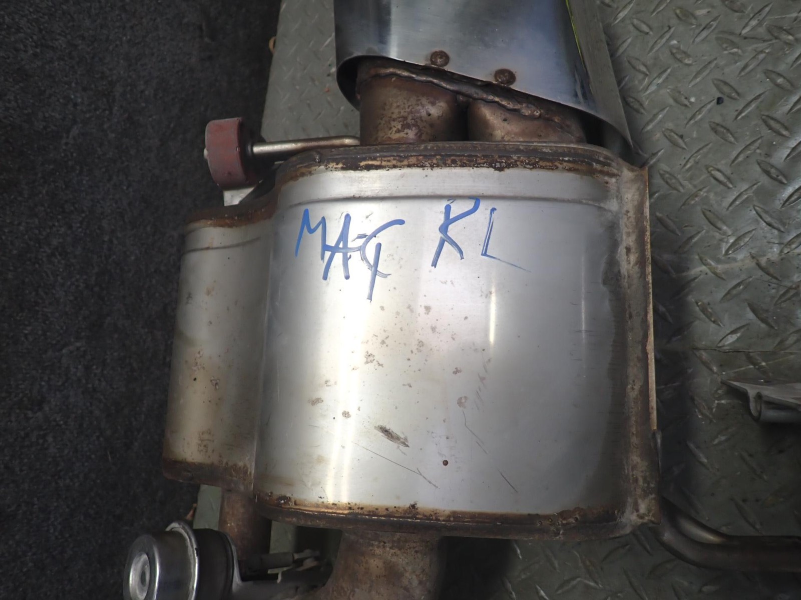 2009-2019 MASERATI GRANTURISMO M145 4.7L REAR LEFT EXHAUST MUFFLER PIPE TIP