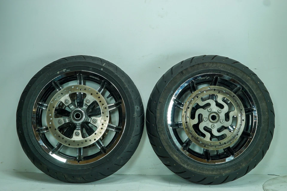 Llanta trasera delantera Harley Ultra Limited Electra Touring 16 17" 16" 1394 Foto 2 de 4