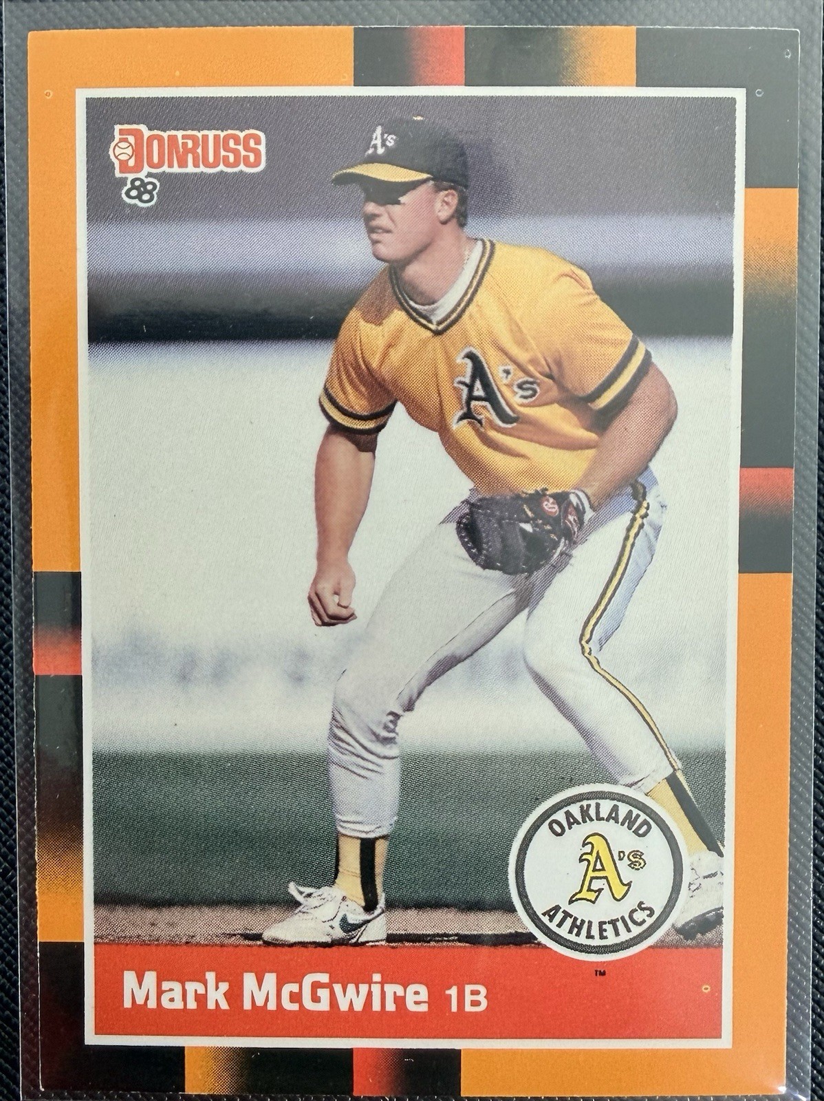 Donruss 1988 Mark McGwire Oakland Athletics #169 Base Set Baseball Card