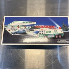 Vintage 1996 Hess Emergency Toy Truck In Original Box Ladder Spotlight