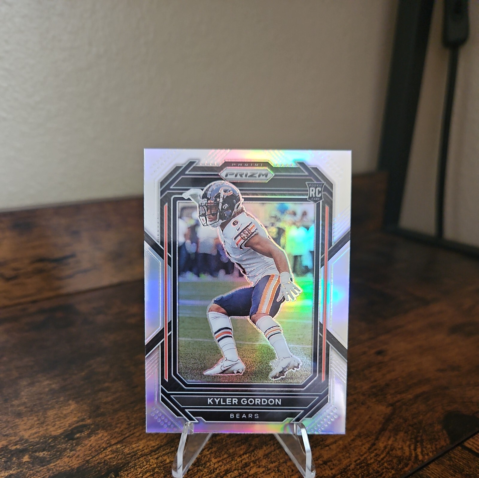 2022 Panini Prizm - Silver Prizm Kyler Gordon #385 (RC)