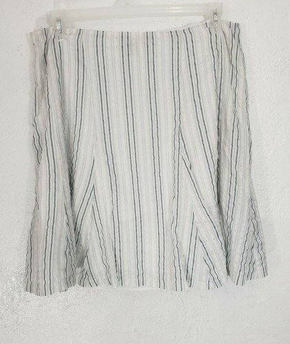 Womens New York & Co Size 16 XL A-Line Striped Knee Length Short Lined Skirt - Picture 2 of 4