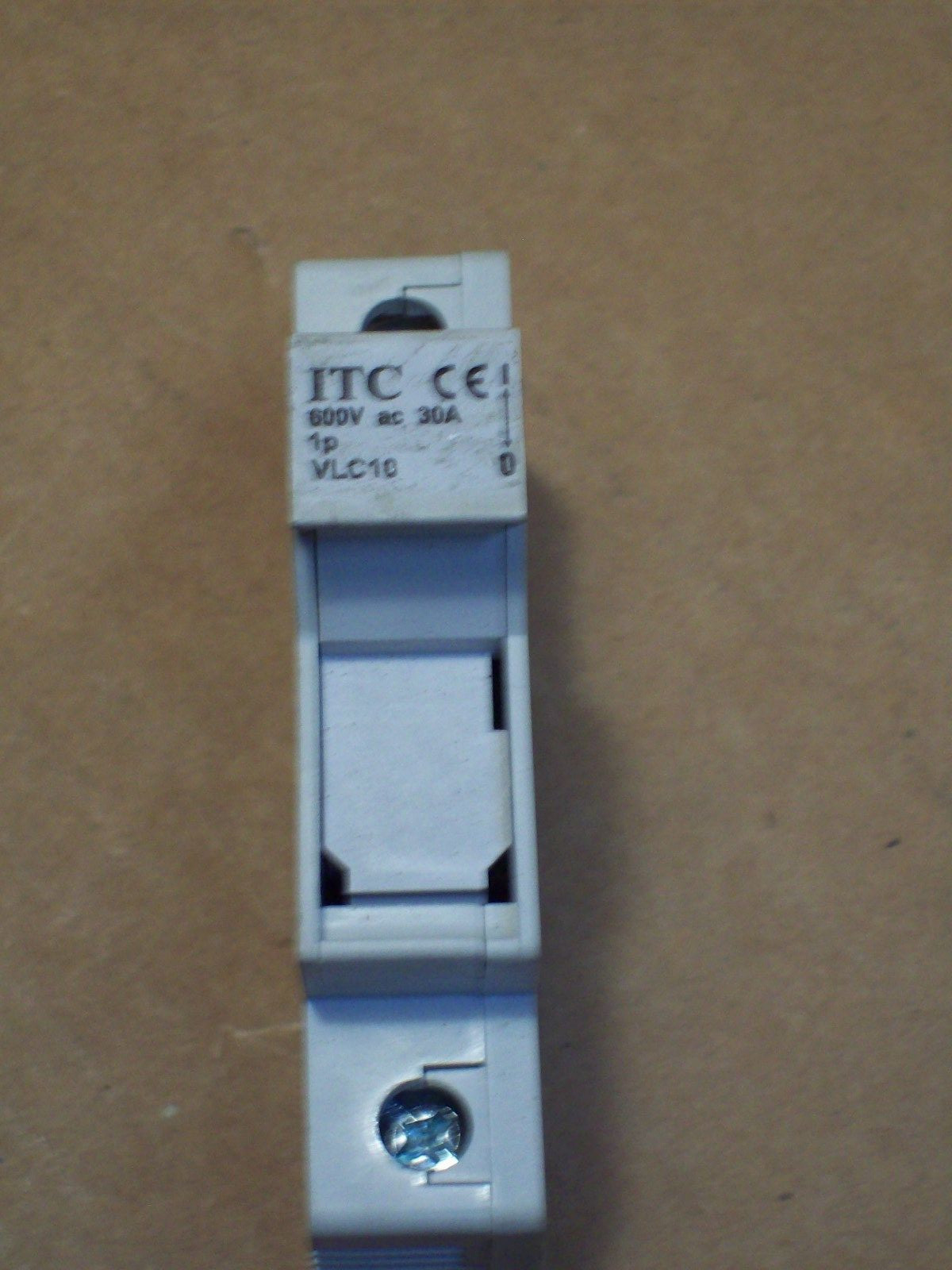 Foto 1 di 7