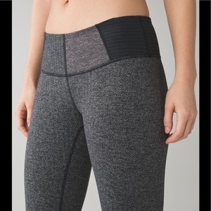 lululemon herringbone wunder under
