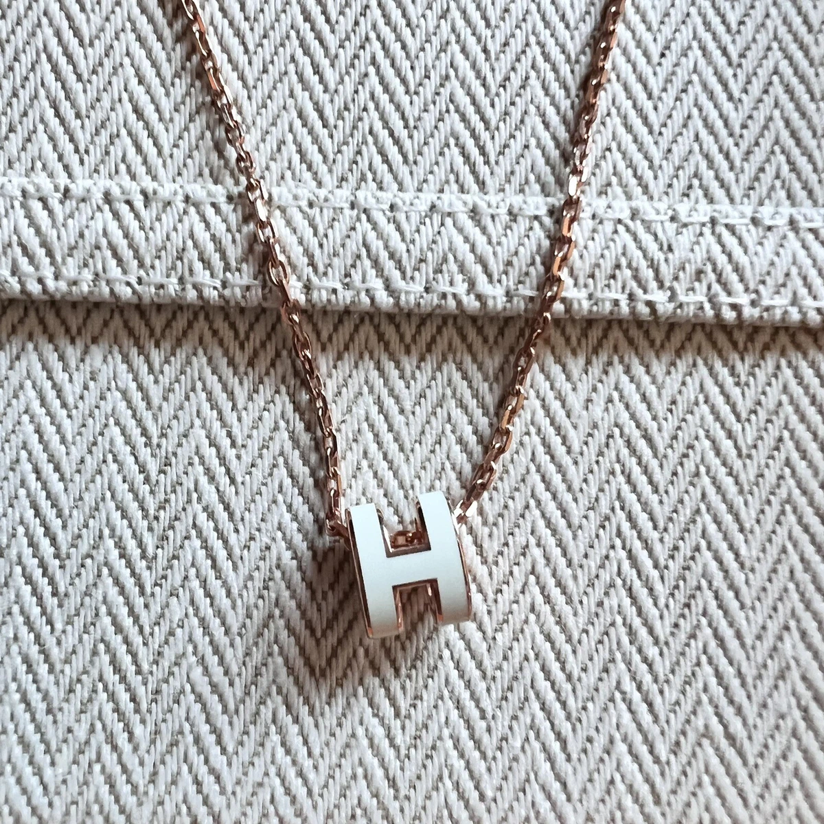 Hermes Mini Pop H Necklace Rose Gold/Vert Fizz | eBay