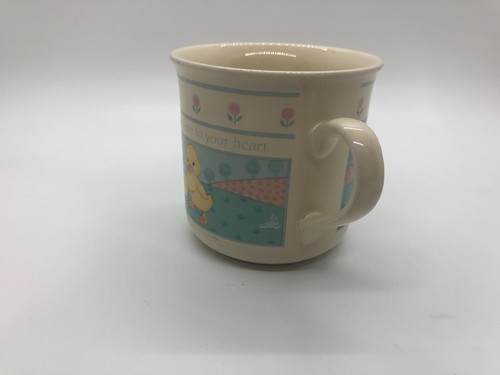 Vintage 1980's 1984 Hallmark Child's Small Mug Ducks Lamb Colorful - Picture 4 of 6