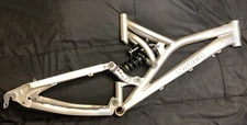 Norco SIX SE Full Suspension DH FR Enduro MTB Frame size Med  17” 26” Wheel