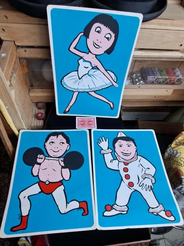 VINTAGE JUMBO MAGIC CARDS Trio Circus Characters Supreme Magic Co Bideford Props