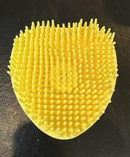 Silicone Pet Bath Brush with Shampoo Dispenser Yellow - A2000