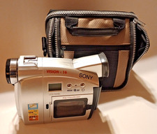 Handycam Video Camera Sony Vision 16 UNTESTED Battery Corrosion