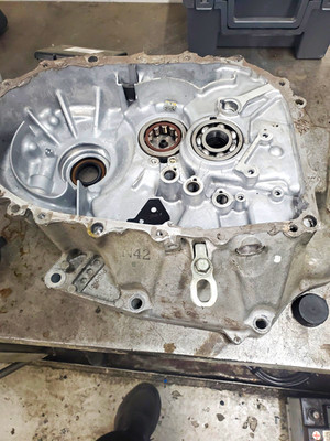 2006 rsx 6 speed transmission bell housing