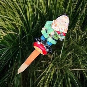 Vintage Garden Gnome Plant Stake Red Mushroom Resin Garden Topper 8.5 Inch