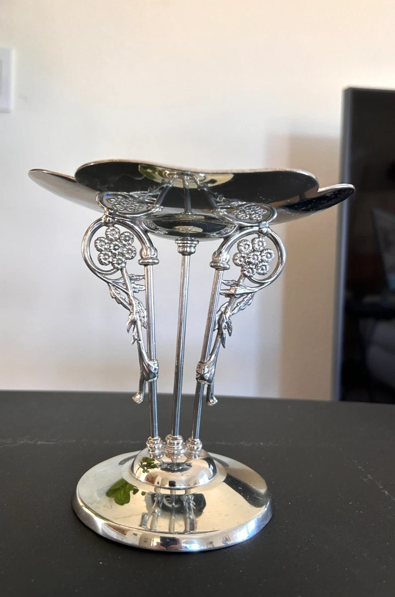 Forbes Silver Co In Antique Us Silver-Plated Platters & Trays for