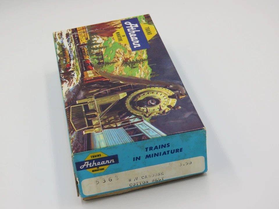 Athearn 5363 – Cotton Belt Caboose – Livrea rossa – Scala H0 - Imagen 2 de 4