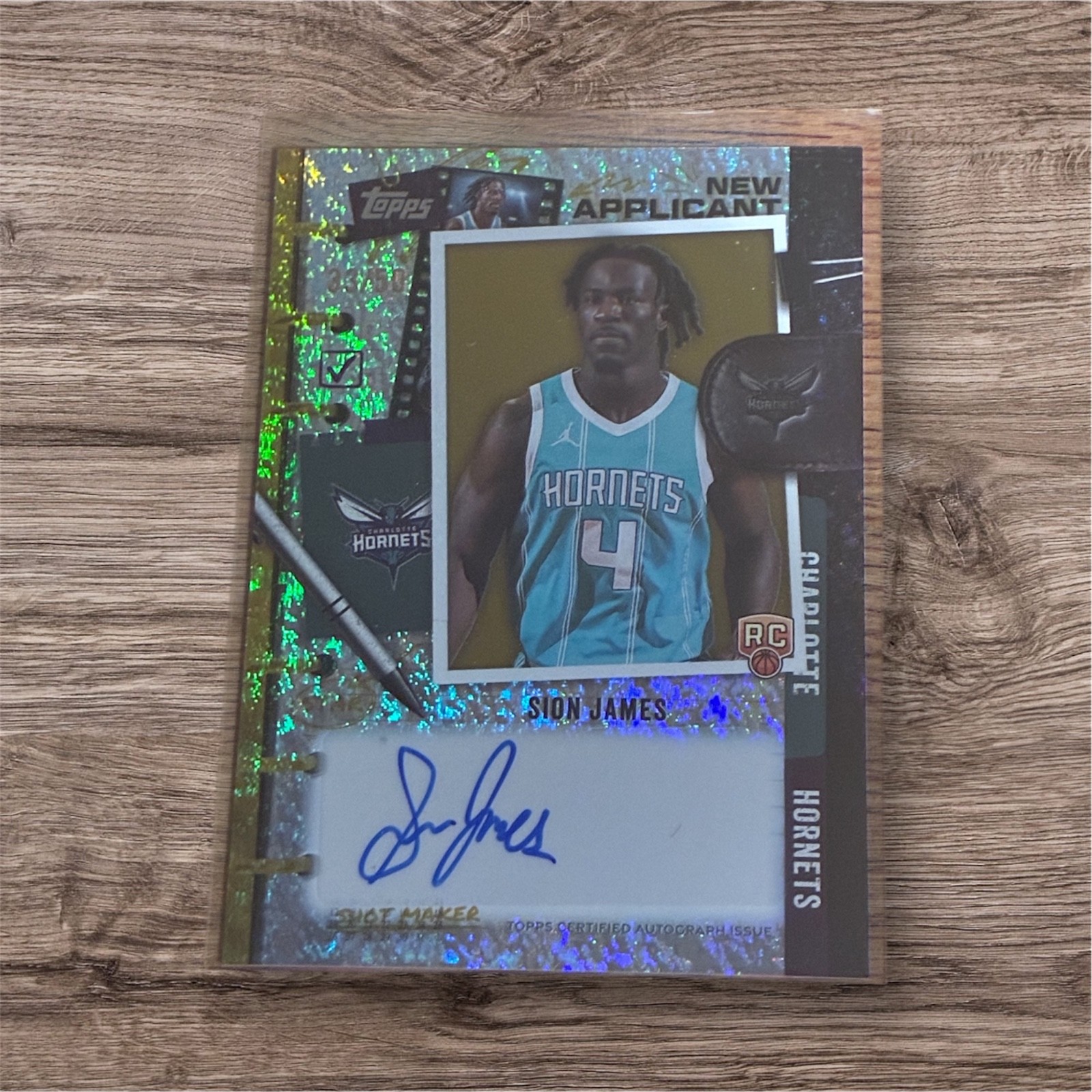 🔥2025 Topps Basketball Sion James New Applicant Auto, Gold /50!📈
