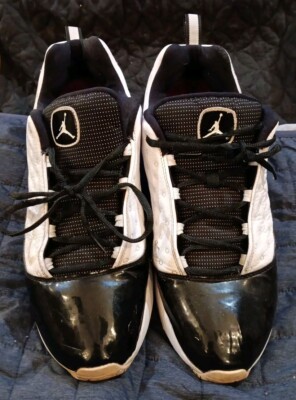 Nike Air Jordan CMFT Air XIII 11.5 Leather White Black 441367-101 Size 11.5