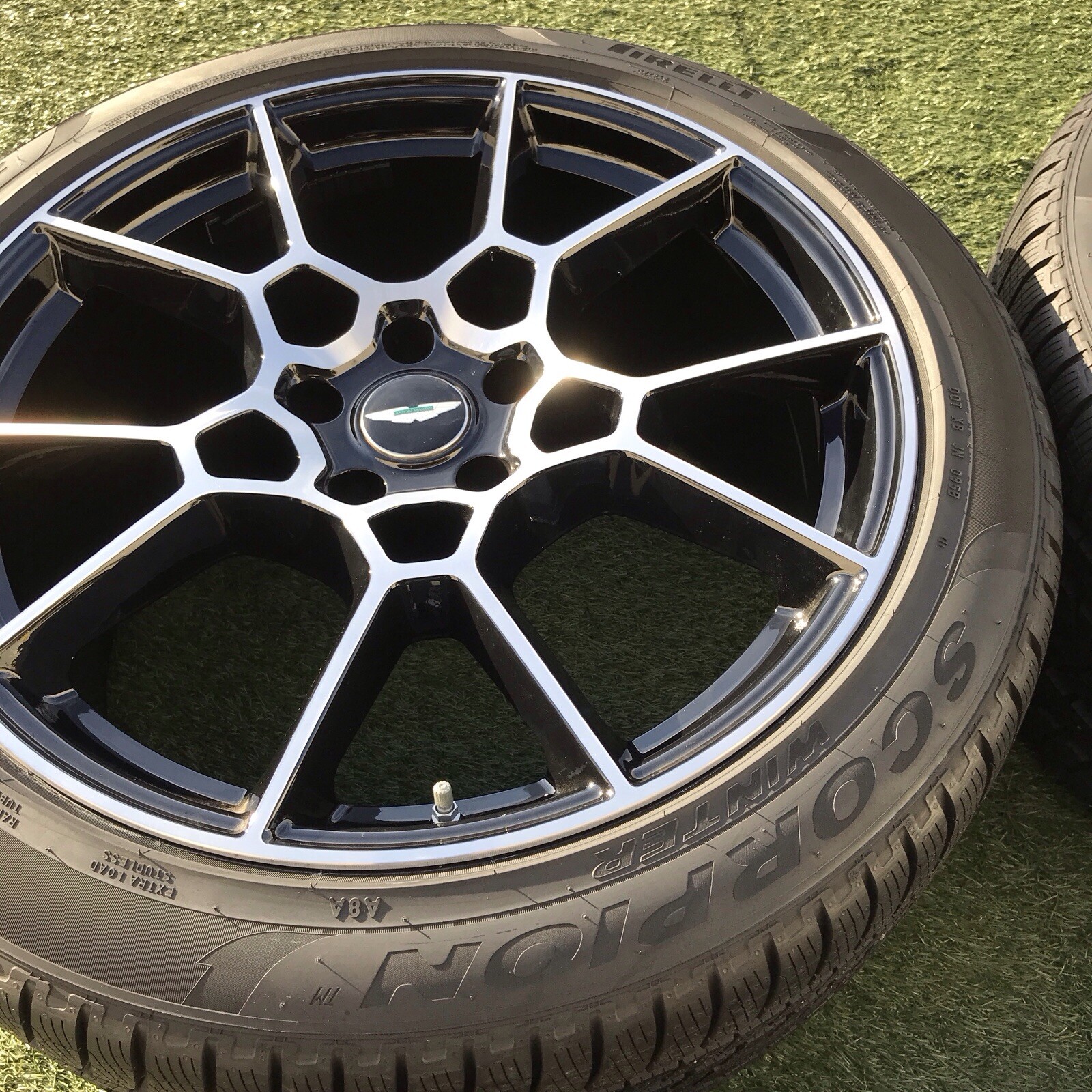 22 ASTON MARTIN DBX RIMS TIRES NEW SET WINTER FACTORY OEM STOCK ORIGINAL 2024