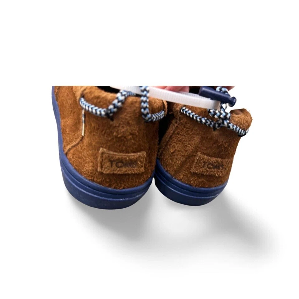 Tom’s Marrón y Azul Paxton Gamuza Niños Zapatos de Vestir 13 EE. UU. Foto 3 de 4