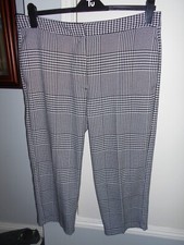 ladies trouser straight leg excellent condition from marks and spencer 
