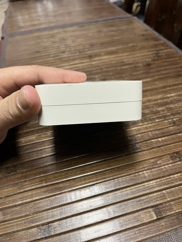 Apple Cinema Display 65W Power Adapter - A1096 (No Power Cord) - Picture 3 of 5