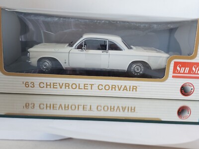 Chevrolet - Corvair Coupé 1963 - Sun Star - 1/18 - Autos Miniatures