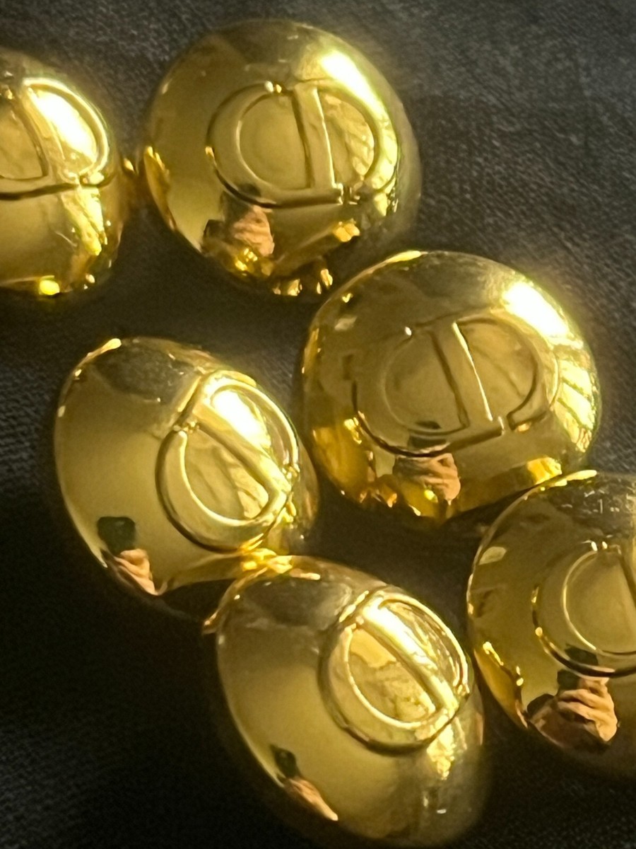 Dior CD Gold Logo Round Medium 1.7 cm (17mm) BUTTONS Set of Dior CD Gold Logo Round Medium 1.7 cm (17mm) BUTTONS Set of