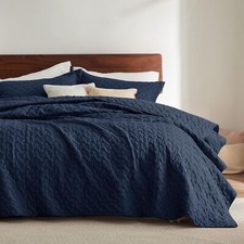 Bedsure California King Quilt Set - Lightweight Summer Quilt Cal King - Navy ...