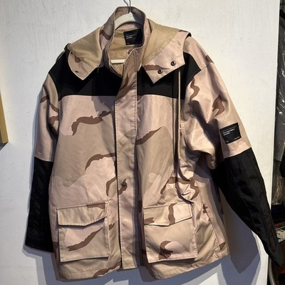 XL silent.memo. Desert Camoflauge Jacket