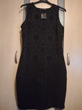 Black Patterned Sleeveless Dress Size 16 Below The Knee.