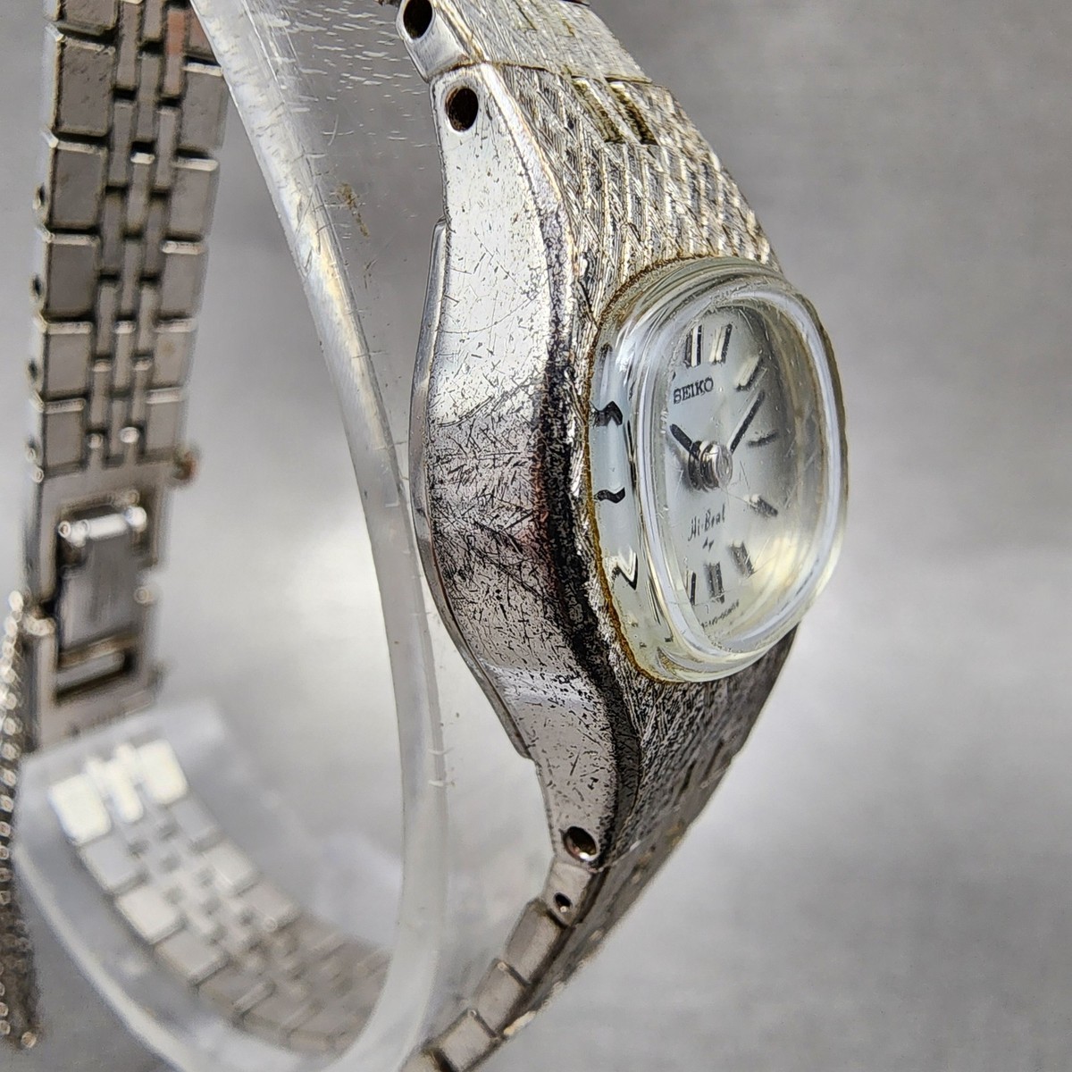 Seiko Watch Women 17mm Silver Dial Silver Tone Round 1120-3020