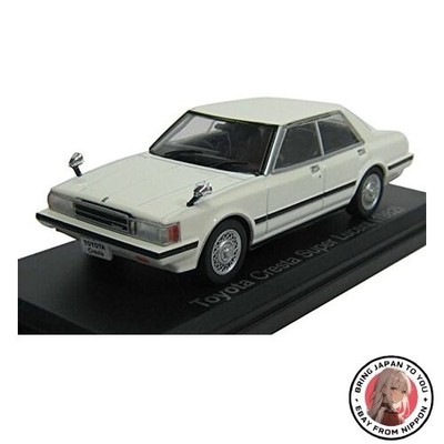 IXO 1/43 Toyota Cresta Super Lucent E-GX61 1982 weiß