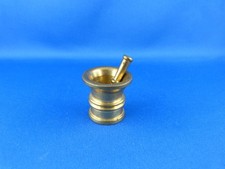 Kleiner Vintage Messing M&ouml;rser mit St&ouml;&szlig;el Miniatur