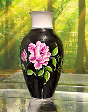 Schmiedeberg Porzellan Vase handbemalt schwarz Blumenmotiv gl&auml;nzend Stempelmarke