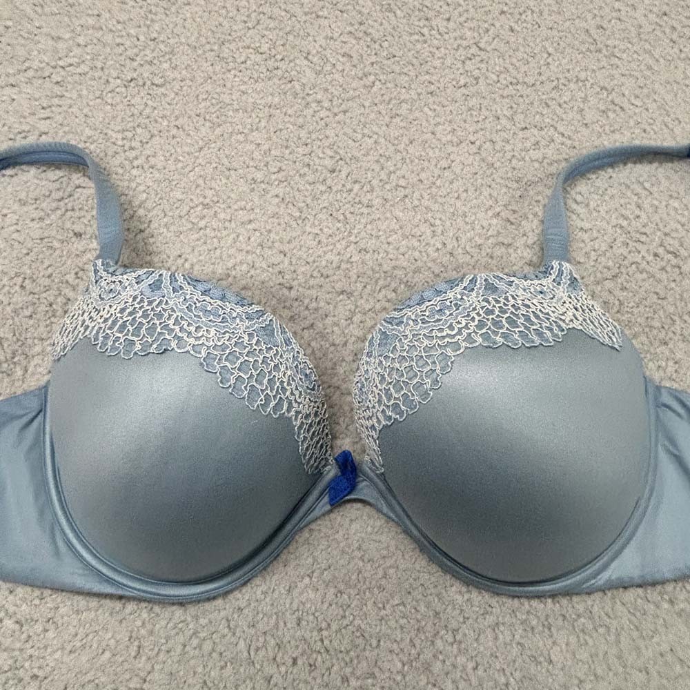 Victoria Secret Bra 38DD Push Up Bra Body By Victoria Push-Up