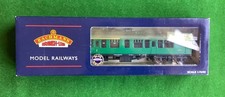 Bachmann 39-128 OO Gauge BR MK1 CK Coach Corridor Composite (SR) Green No.15704