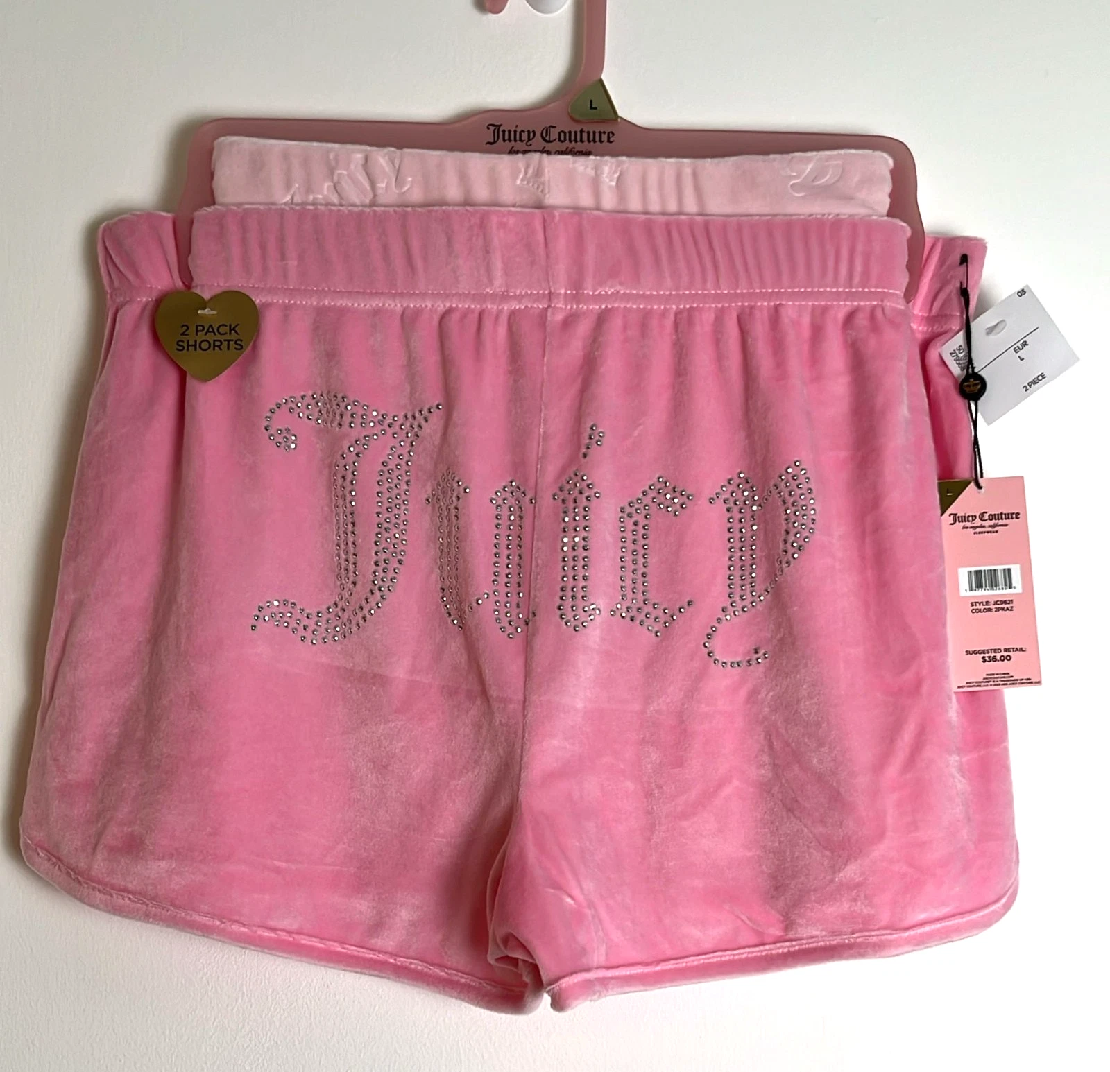 JUICY COUTURE - TWO PACK FLEECE SHORTS - SIZE L - PINK
Opens in a new window or tab