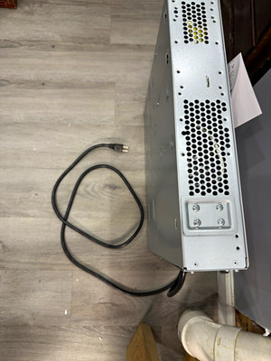 APC Smart-UPS SMT1500RM2UC 1440VA 1000W 120V Rackmount UPS 6 Outlets