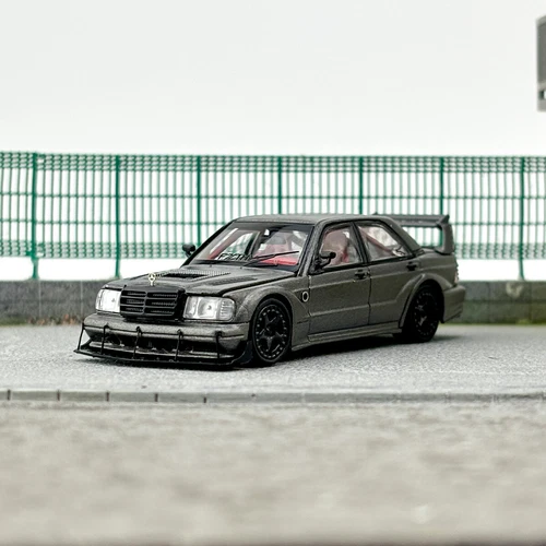 RM 1:64 Benz 190E W201 Modified Edition Model Diecast Alloy Car Collection - Bild 3 von 8