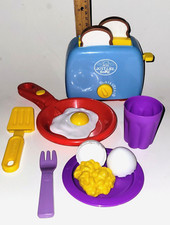 Lot Fisher Price Fun W Food Flipping Frying Pan, Toaster That Works Eggs  MORE