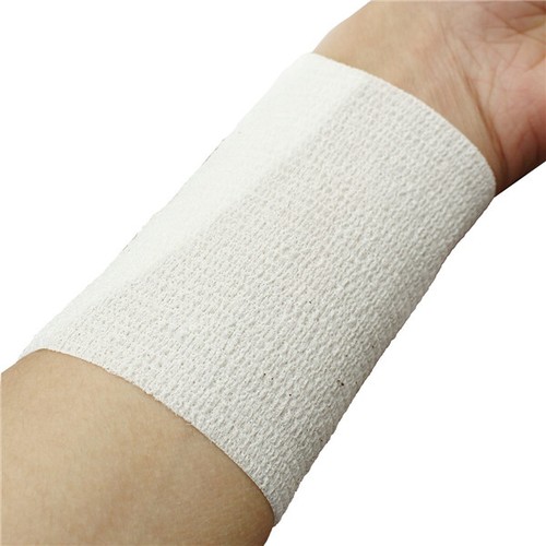 50 COHESIVE BANDAGES White Horses,Pets,Sport,Physio,Tattoo 10cmx4.5mt NEW - Picture 5 of 12