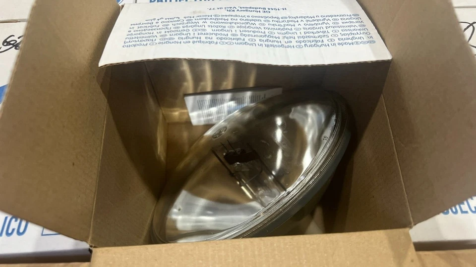 CP60 1000w Par Lamps Set of 6 GE 88551 GX16d Theatre Stage Lighting Parcan No1 - Image 2 of 4