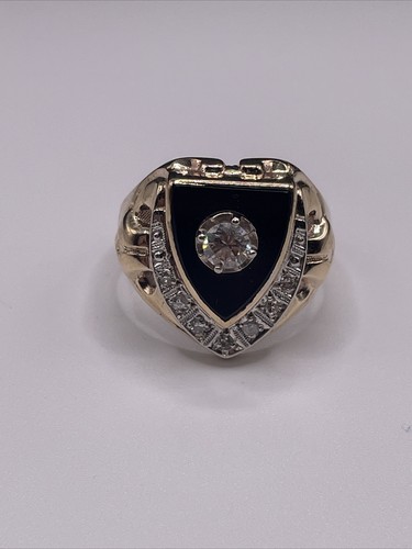 10K solid Gold Kingsley and son ring with diamonds