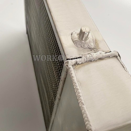 Aluminum Radiator for 1993-1999 Land Rover Discovery DEFENDER 300TDI 1994 1998 - Picture 10 of 10