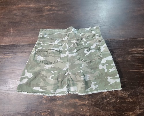 Justice Girl's Denim Camo Skort SZ 14 Button Close 2 Front Pockets & 2 Cargo - Picture 2 of 12