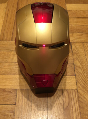 Marvel Collectable RARE Iron Man Avengers Helmet Prop Scale Light