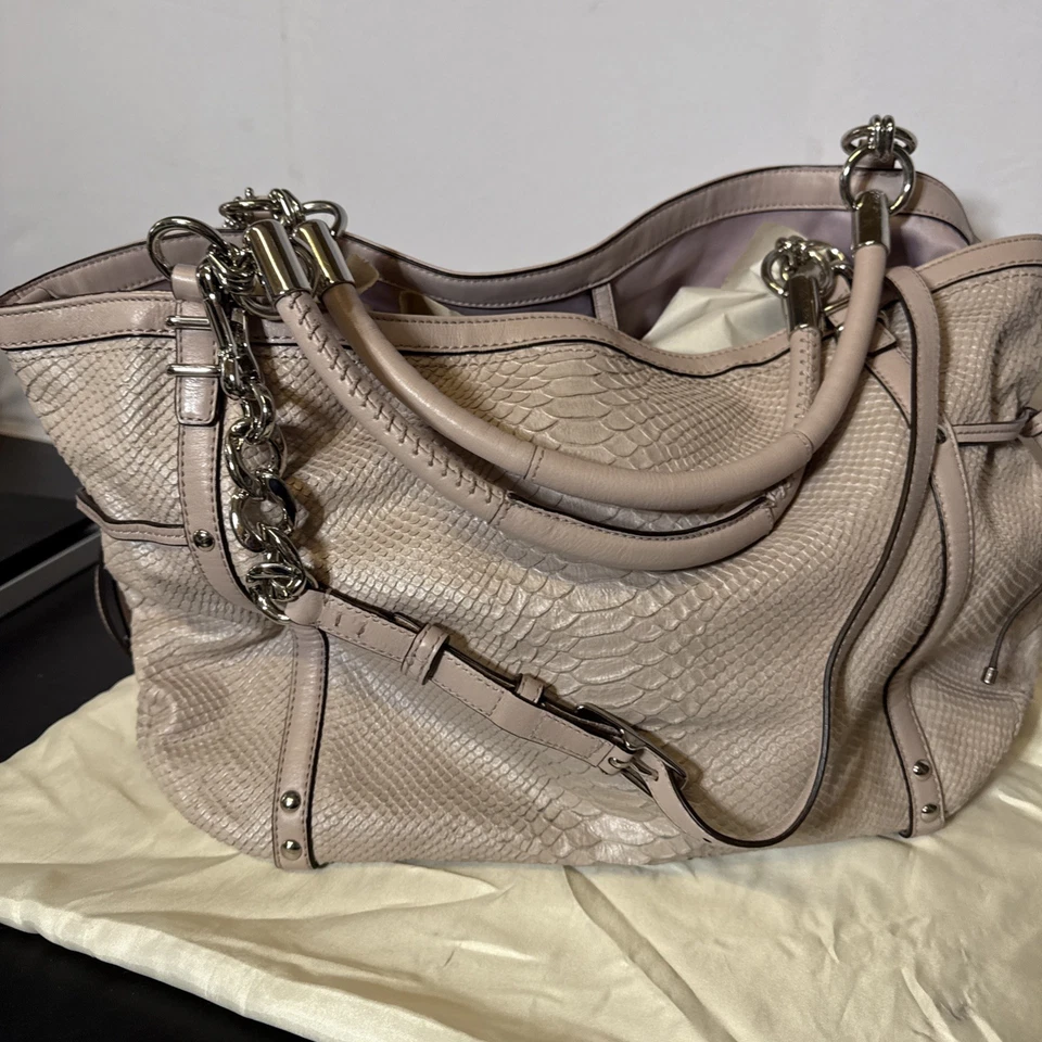Coach Limited Edition Mauve Python Embossed Convertible Crossbody LeatherBagREAD - Image 4 of 4
