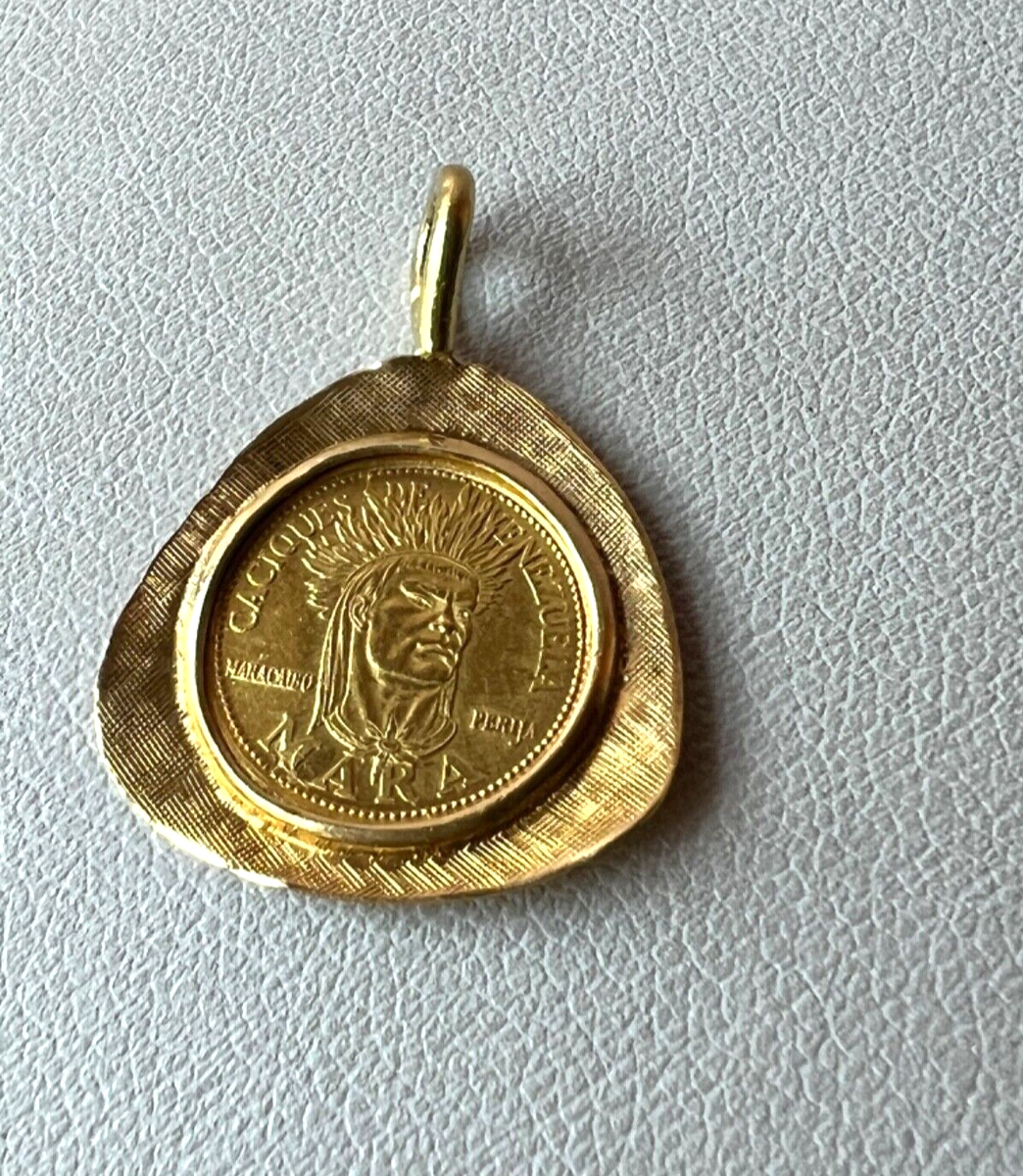 ゴールデンウィークラストSALE❕ ゴールド【 4mm×23mm 】18k VINTAGE VENEZUELA 900 FINE GOLD COIN SOLID 18K FRAME PENDANT