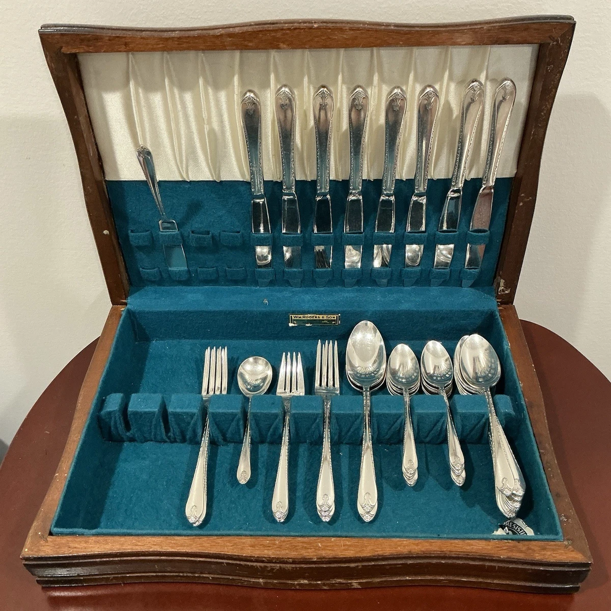 Wm. Rogers & Son 1900-1940 Flatware-Set Antique US Silver-Plated
